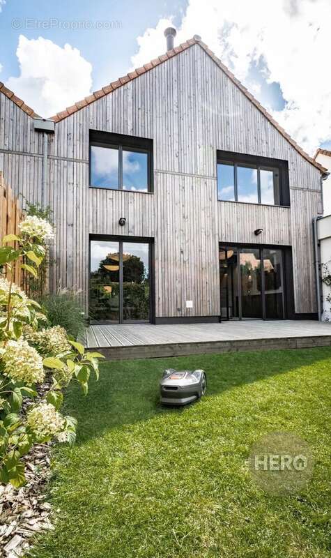 Maison à MONTFORT-L&#039;AMAURY