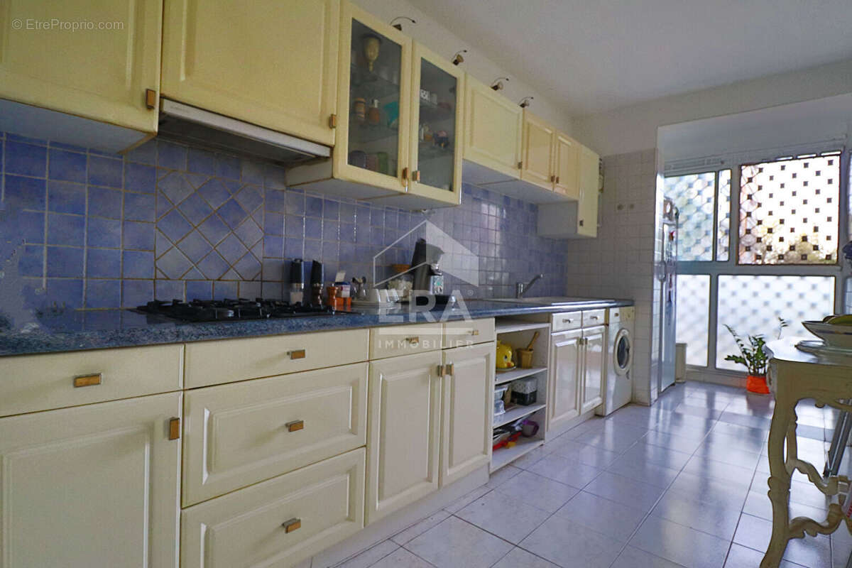 Appartement à MARSEILLE-10E