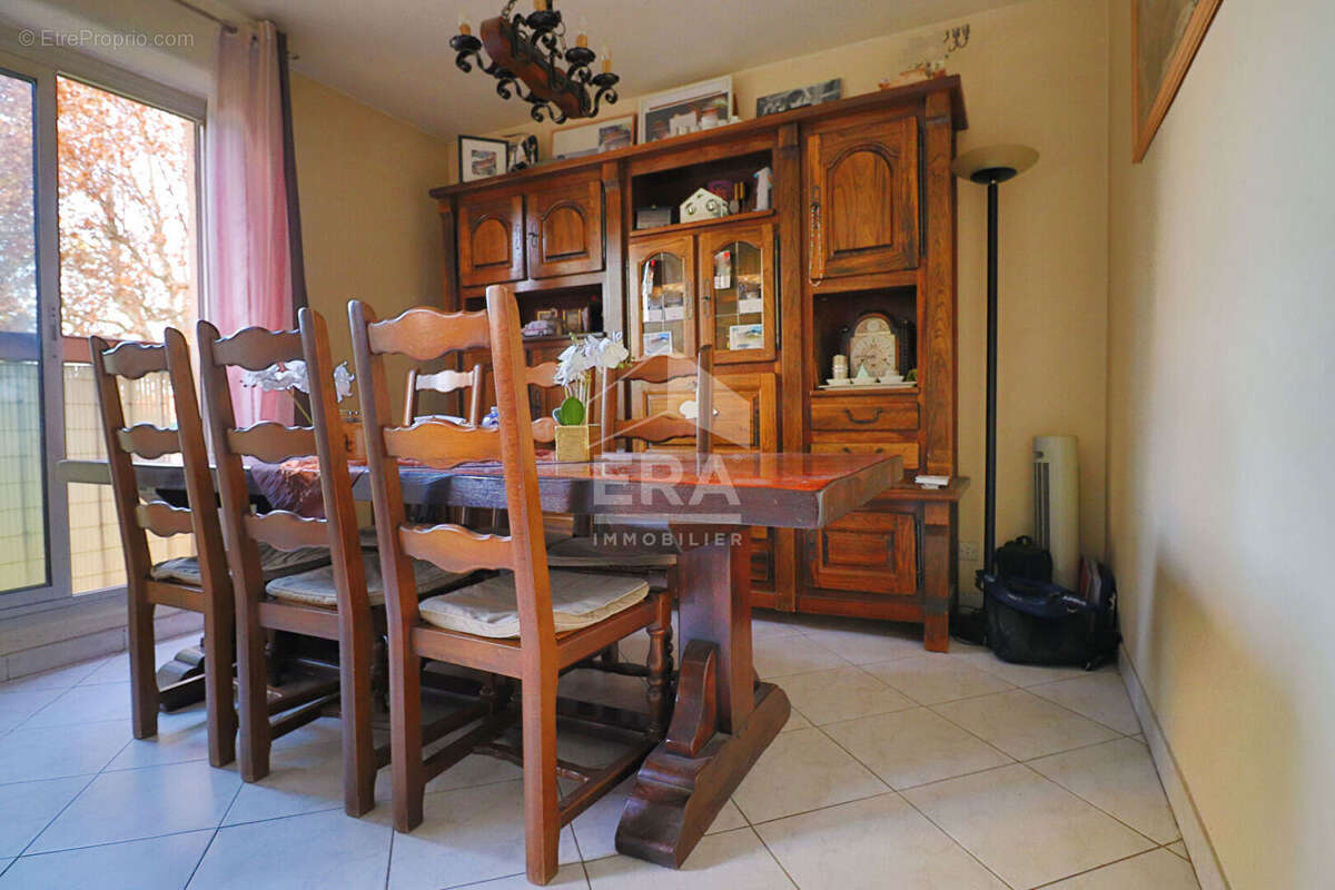 Appartement à MARSEILLE-10E