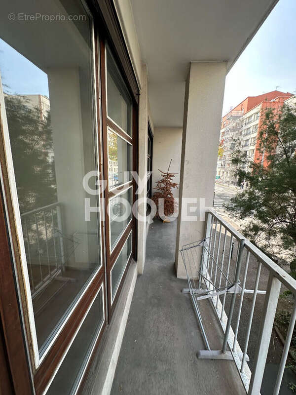 Appartement à LYON-3E