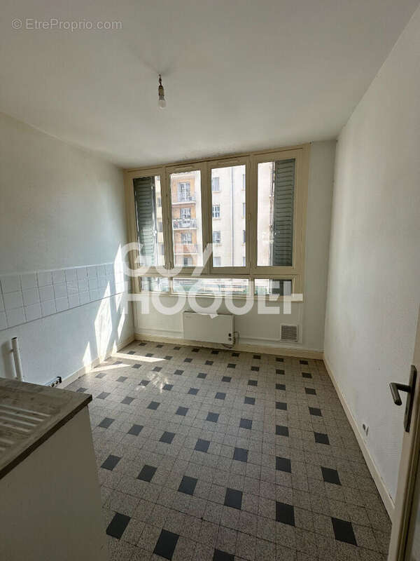 Appartement à LYON-3E