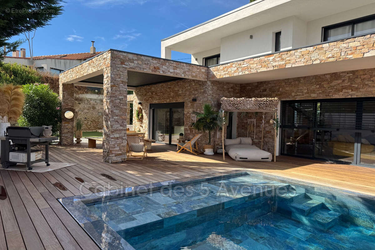 Maison à MARSEILLE-13E