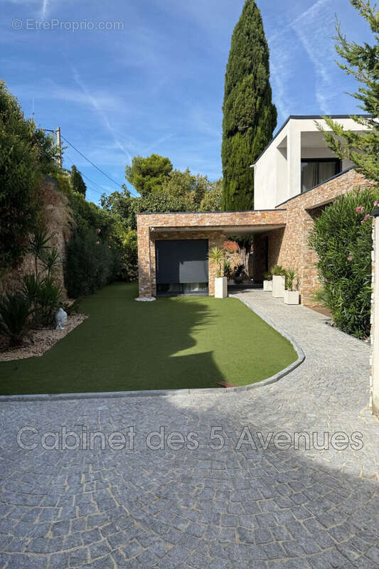 Maison à MARSEILLE-13E