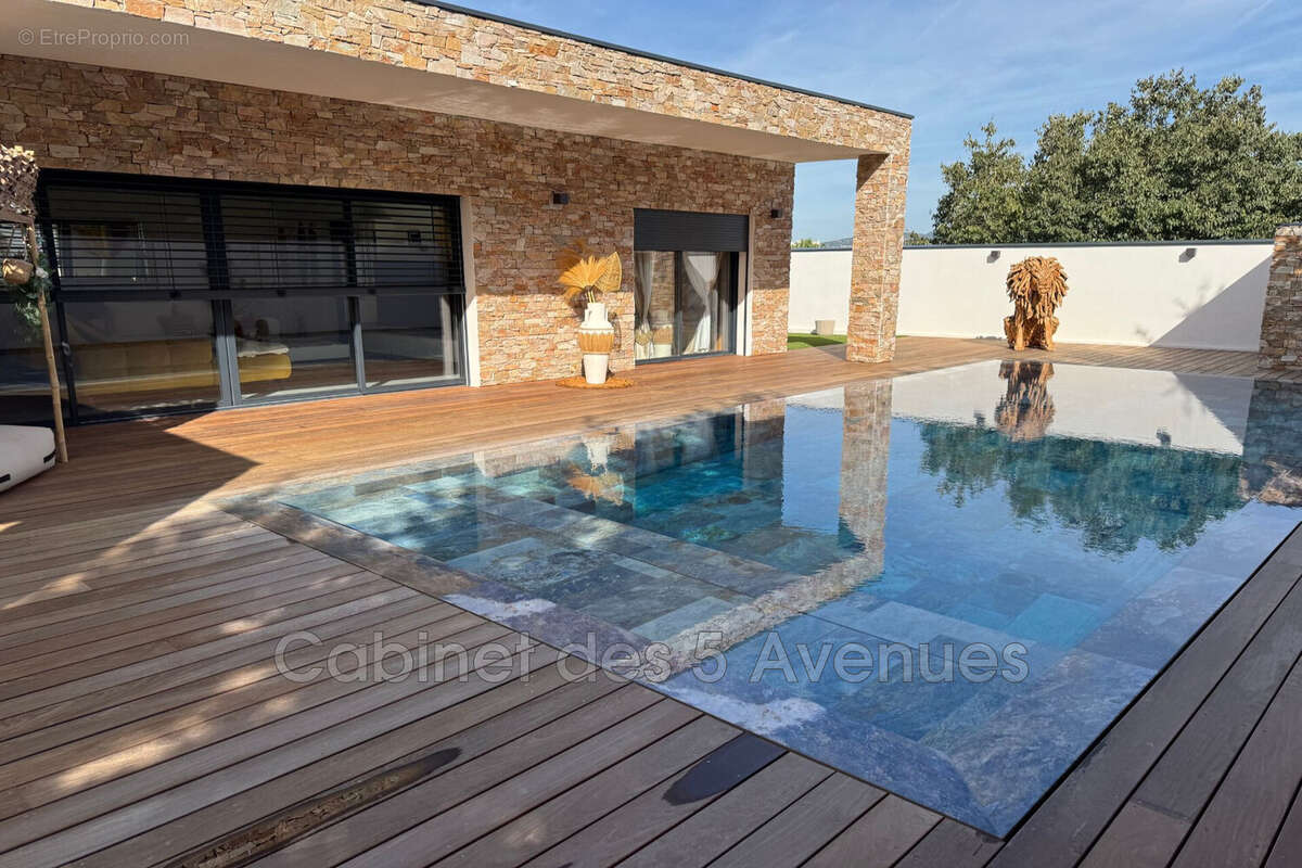 Maison à MARSEILLE-13E