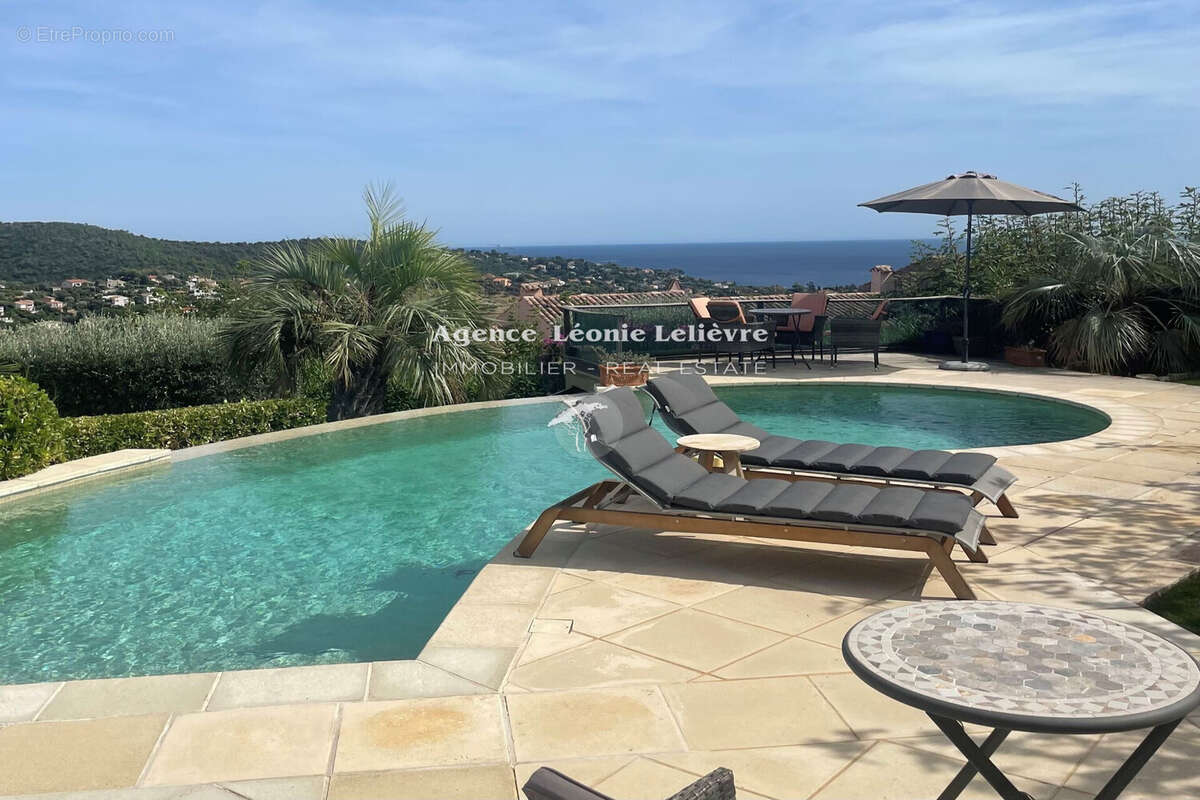 Maison à LES ISSAMBRES