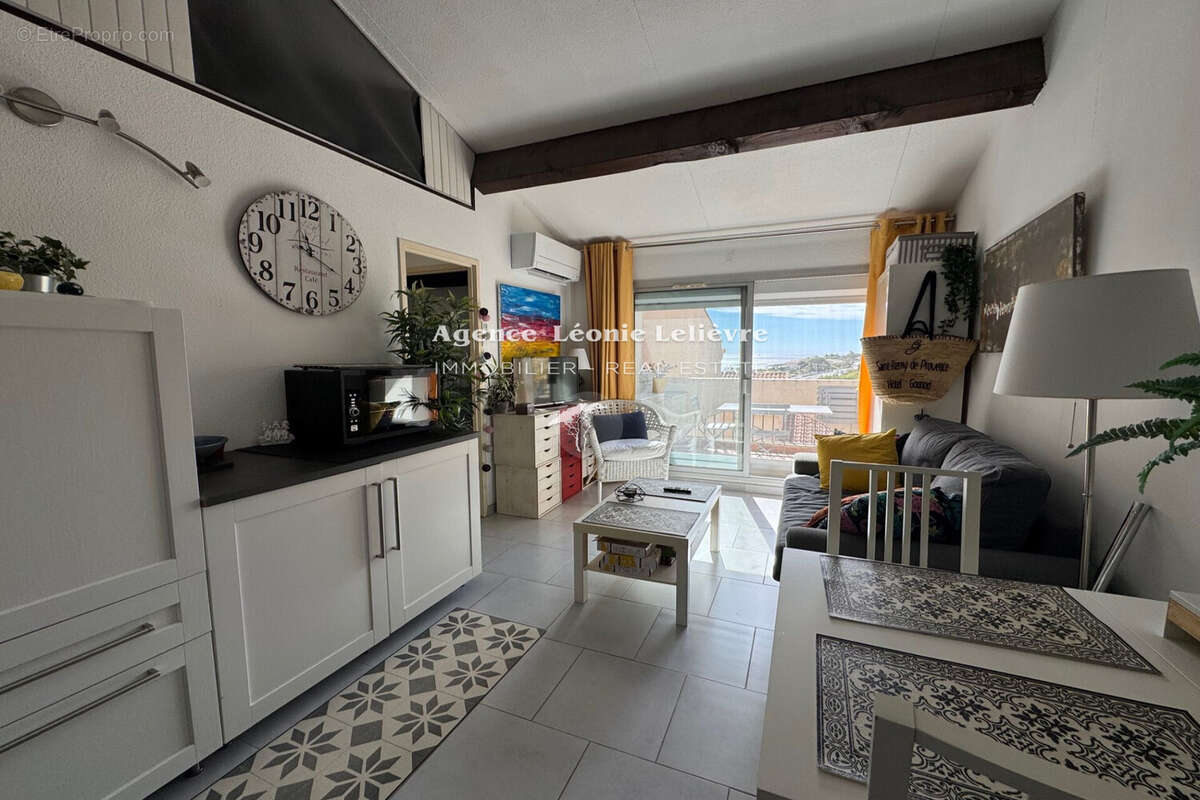 Appartement à LES ISSAMBRES