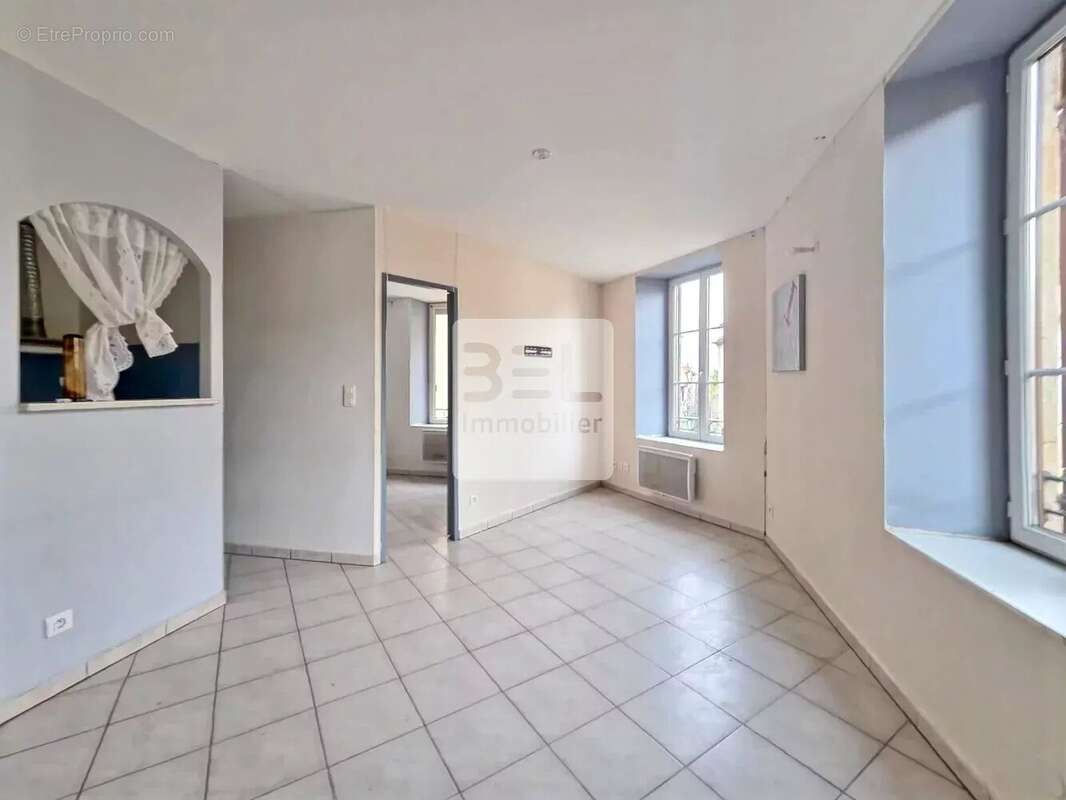 Appartement à PONT-SAINT-ESPRIT