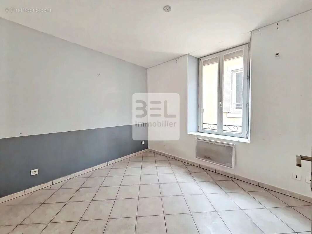 Appartement à PONT-SAINT-ESPRIT