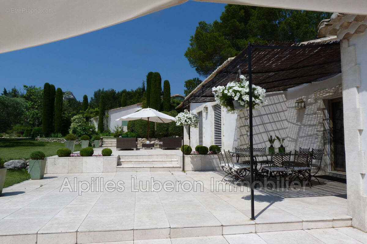 Maison à EYGALIERES