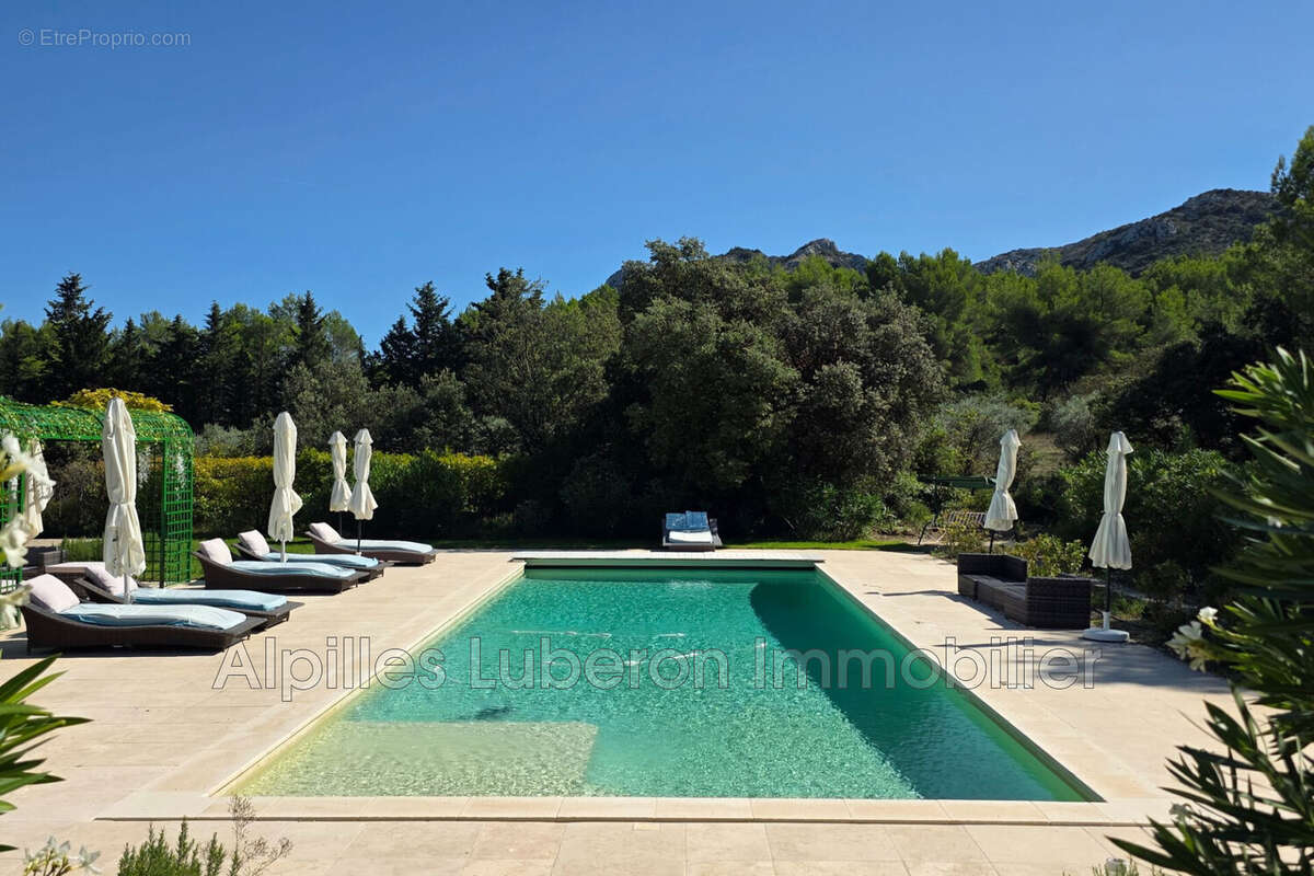 Maison à EYGALIERES