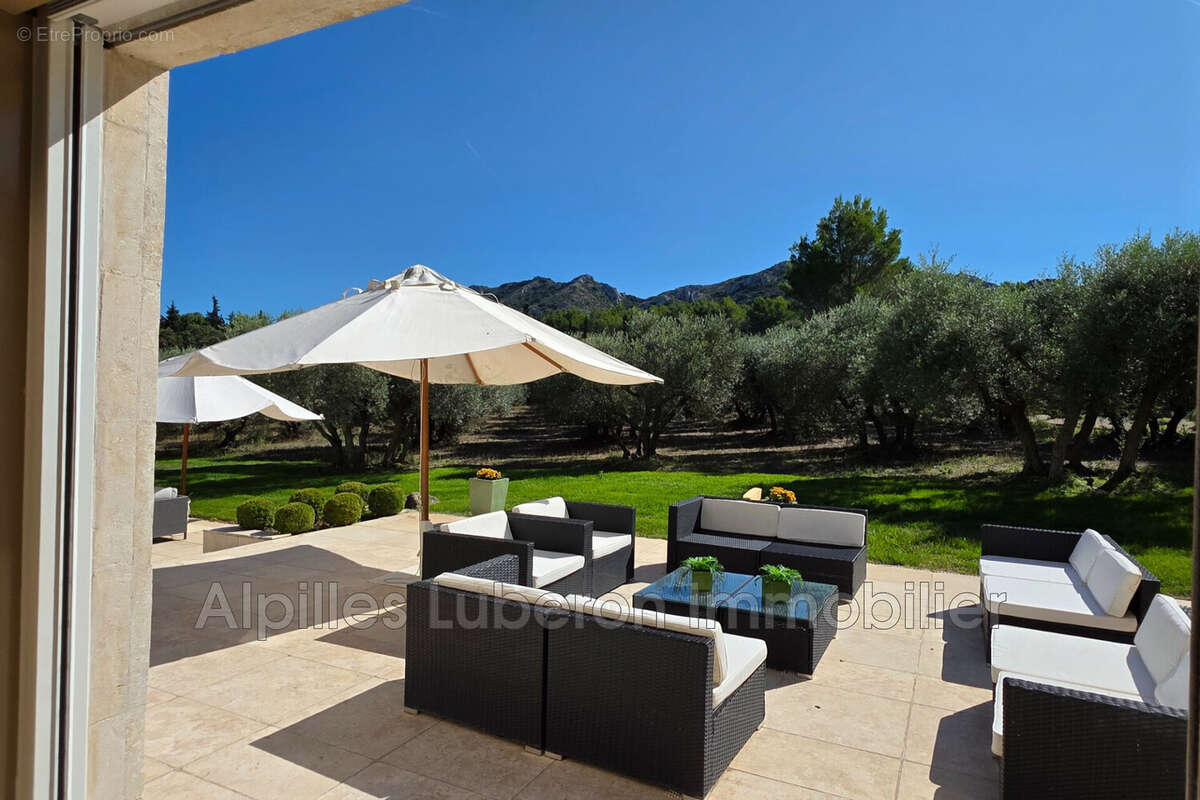 Maison à EYGALIERES