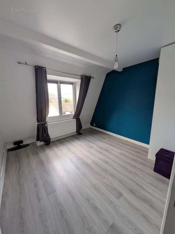 Appartement à MERY-SUR-OISE