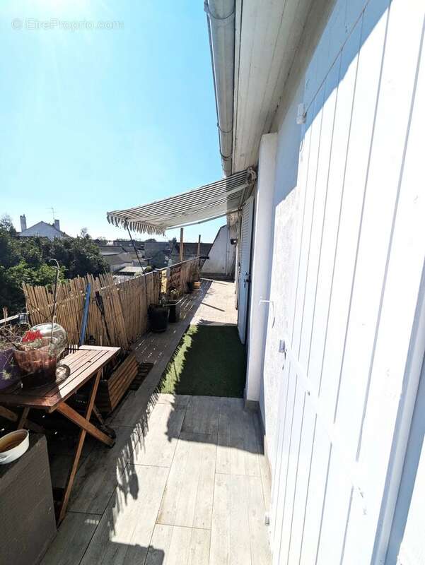 Appartement à MERY-SUR-OISE