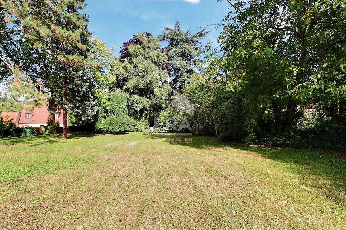 Maison à SAINT-CYR-LA-RIVIERE