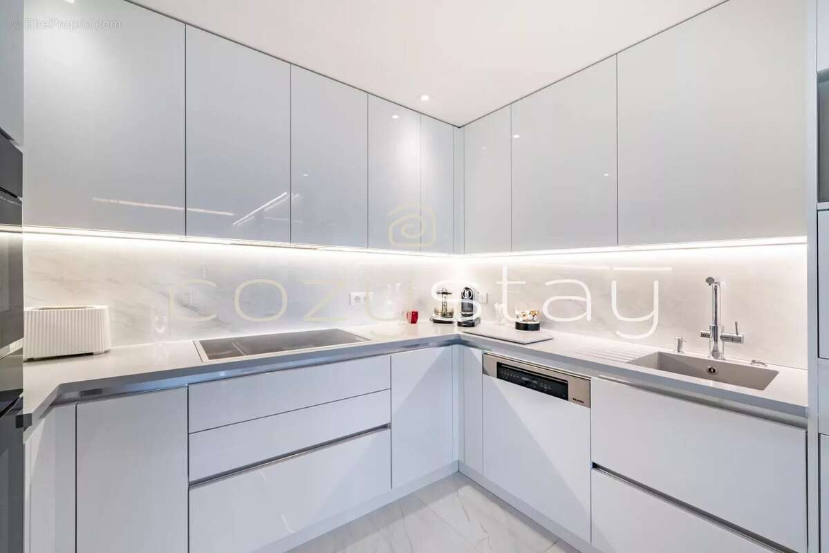 Appartement à LE CANNET