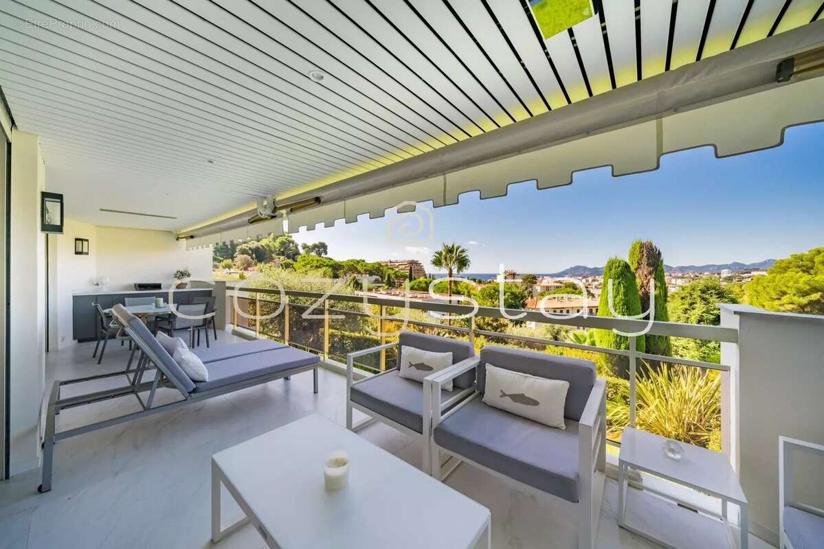 Appartement à LE CANNET