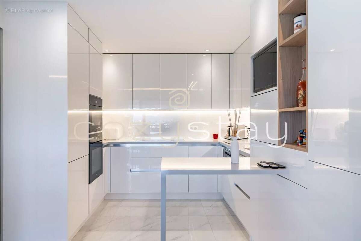 Appartement à LE CANNET