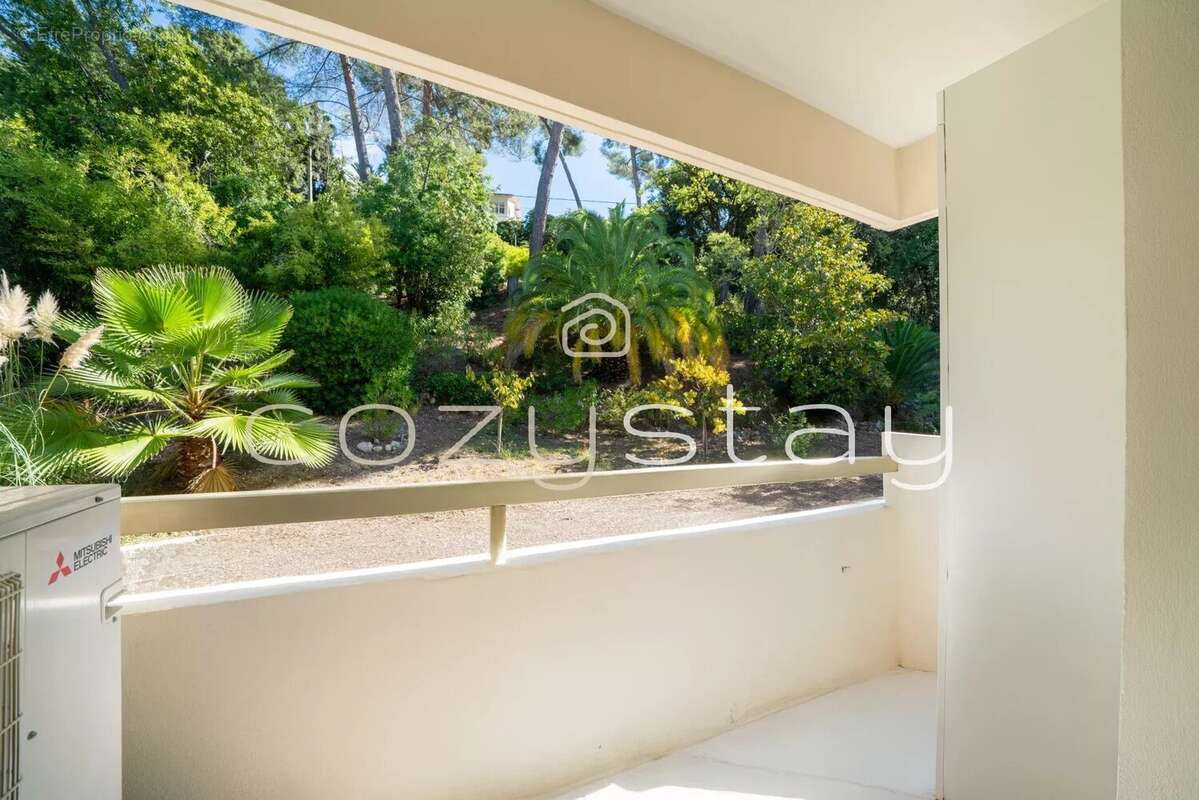 Appartement à LE CANNET