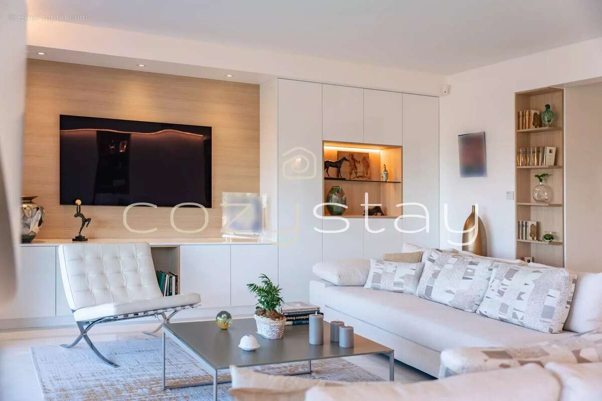 Appartement à LE CANNET