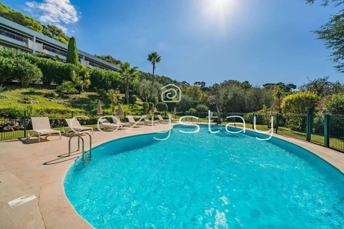 Appartement à LE CANNET