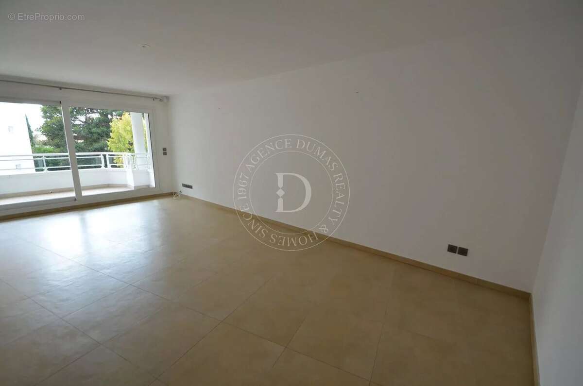 Appartement à BEAULIEU-SUR-MER