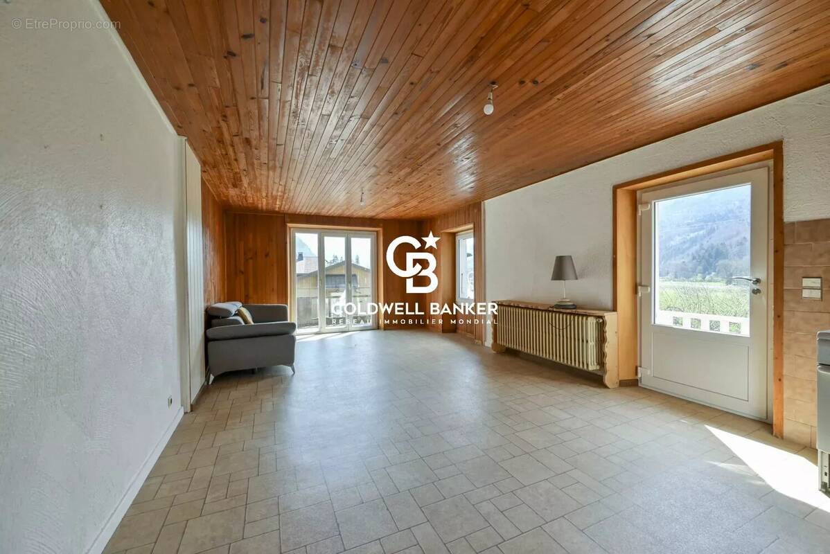 Appartement à MAGLAND