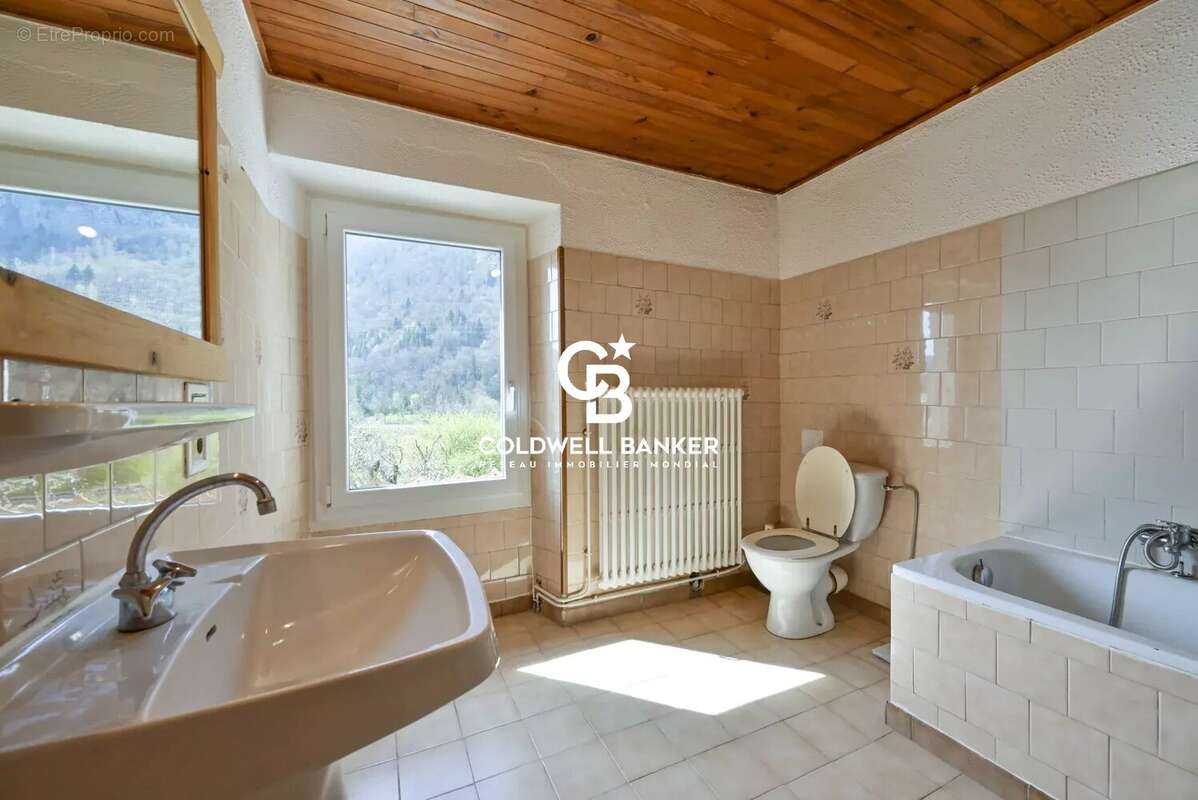 Appartement à MAGLAND