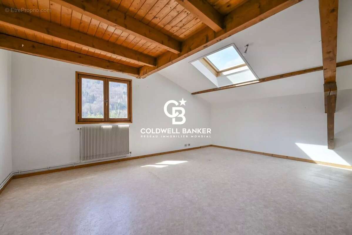 Appartement à MAGLAND