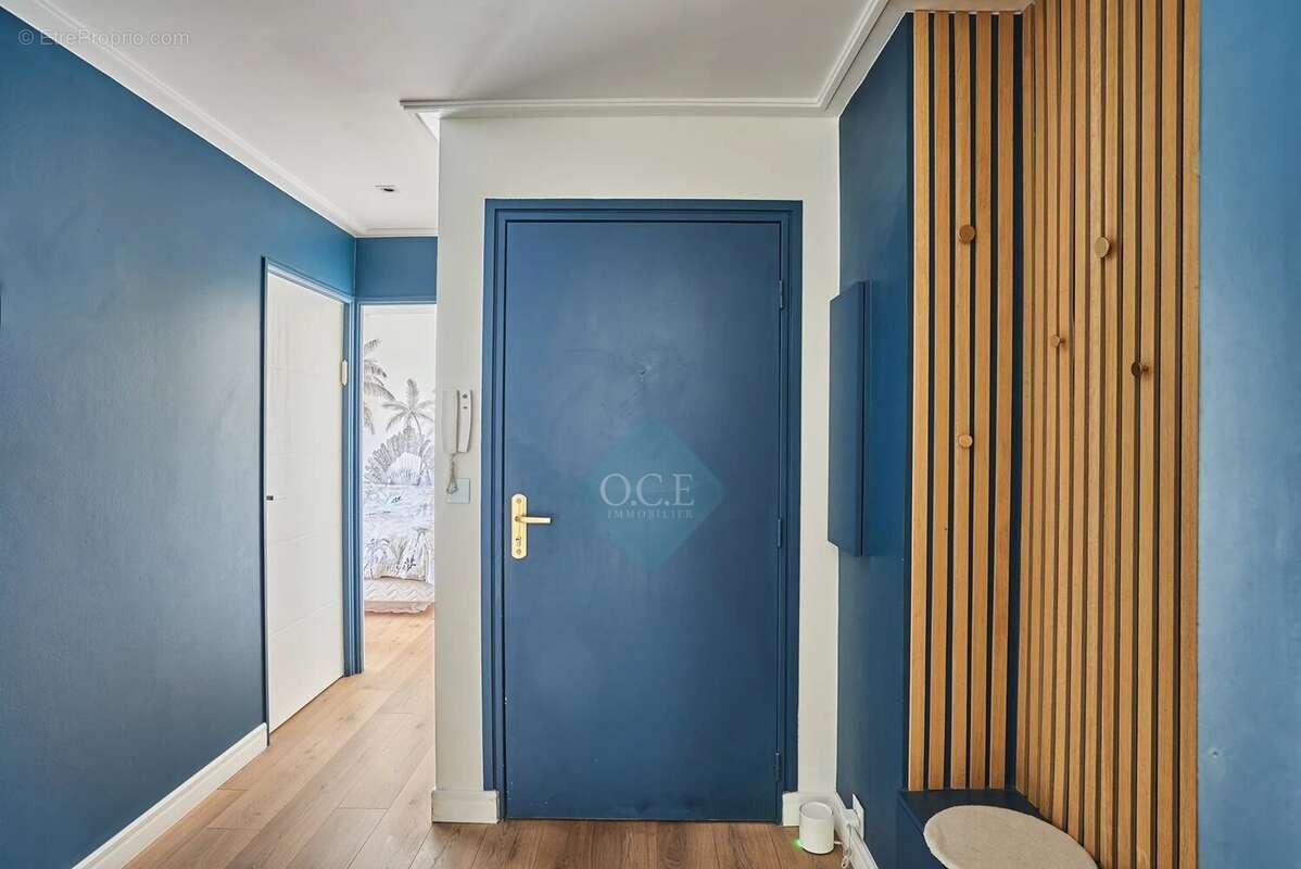 Appartement à SURESNES