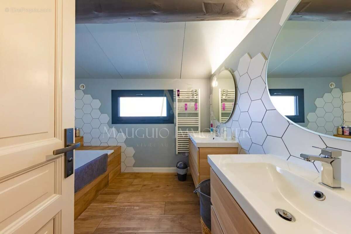 Maison à LANSARGUES