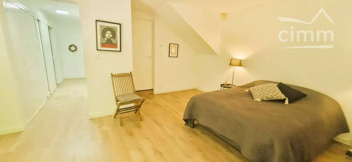 Maison à LA VERPILLIERE