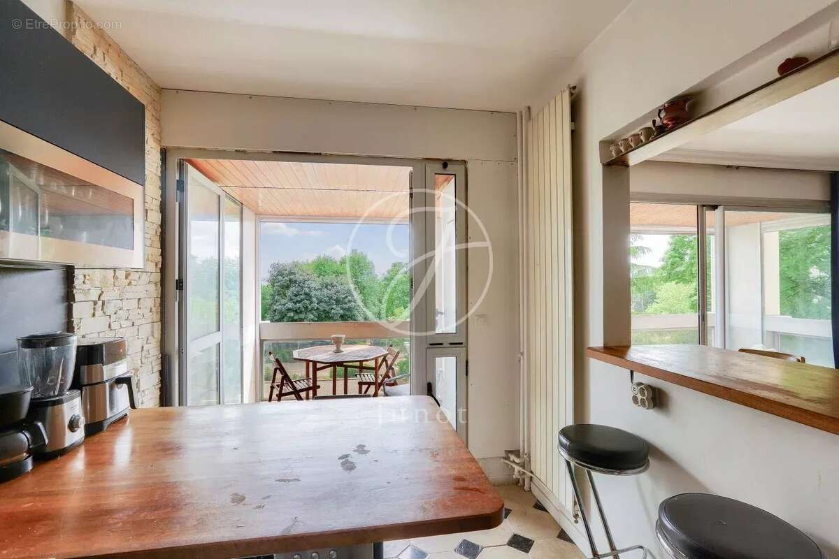 Appartement à GARCHES