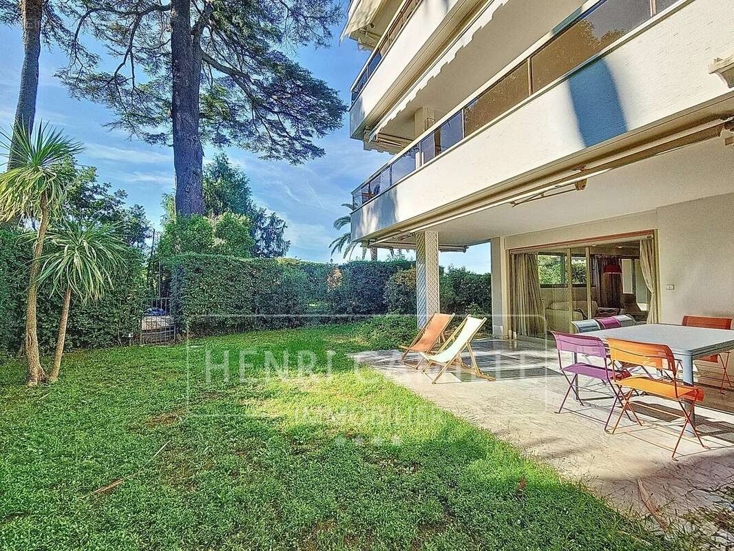 Appartement à CANNES