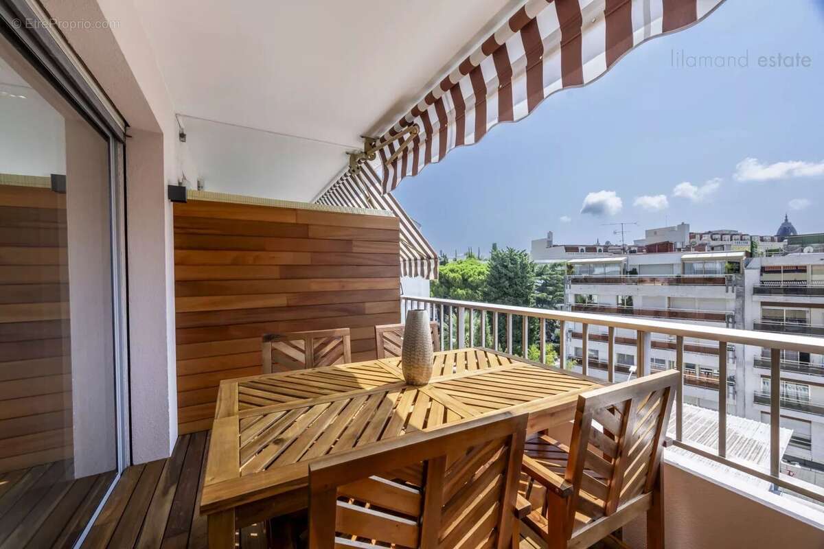 Appartement à CANNES