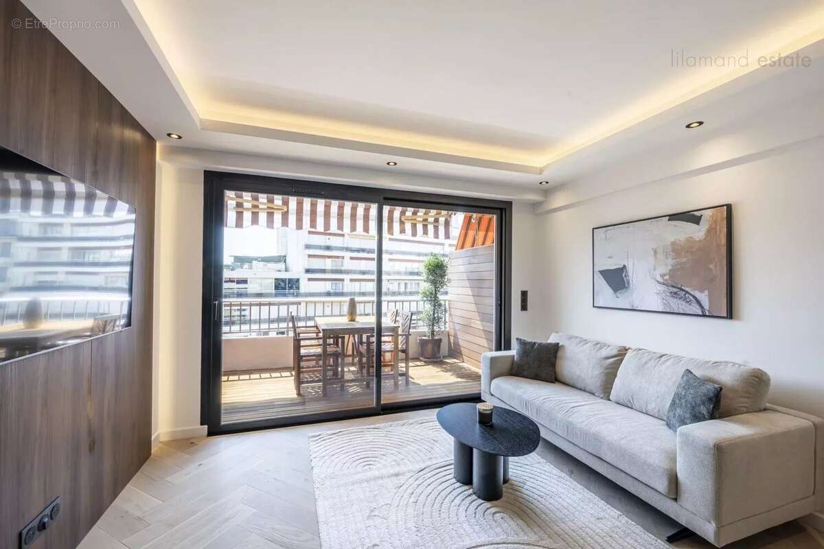 Appartement à CANNES