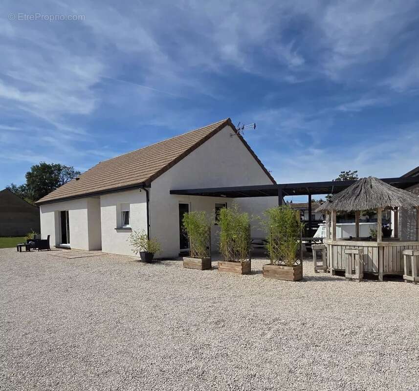 Maison à SAINT-GERMAIN-DU-PLAIN