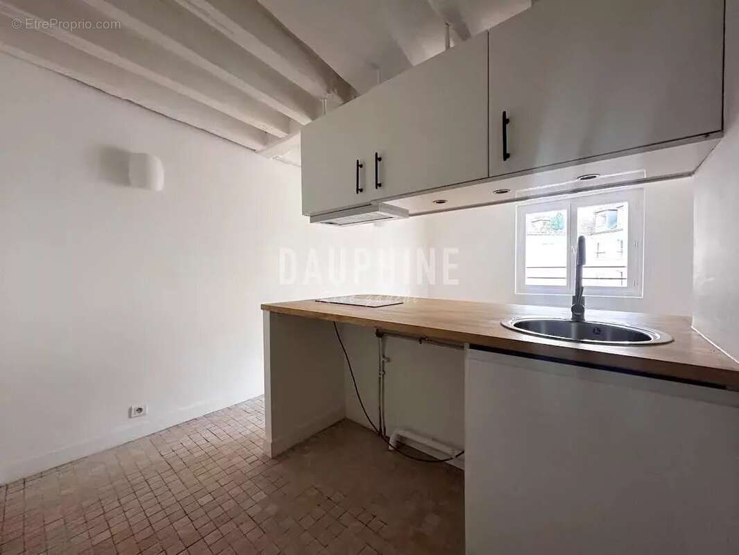 Appartement à PARIS-6E