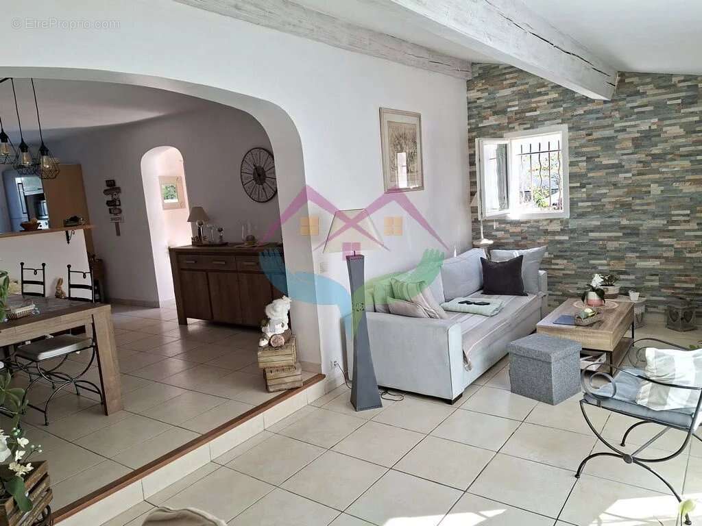 Maison à SAINT-RAPHAEL