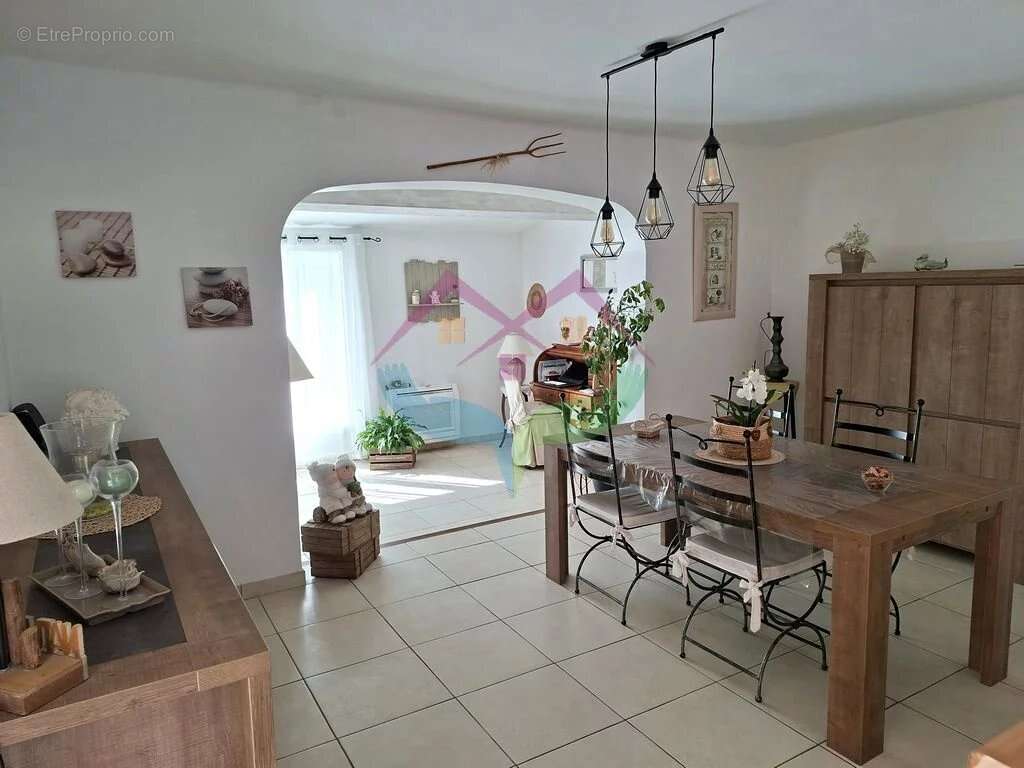 Maison à SAINT-RAPHAEL