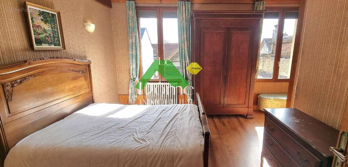 Maison à AMBLAINVILLE