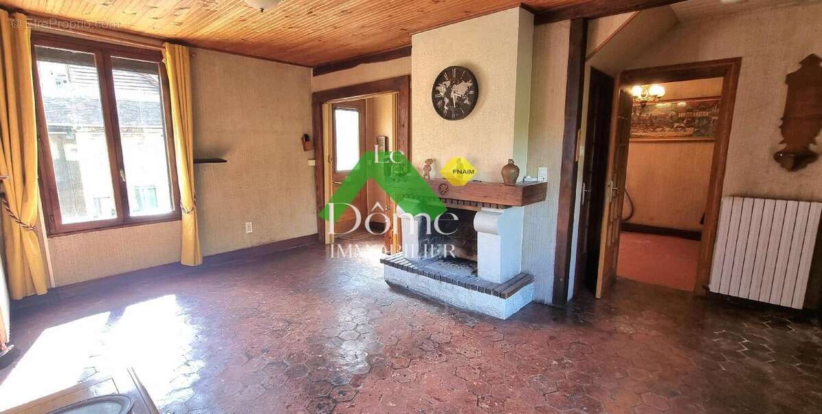 Maison à AMBLAINVILLE