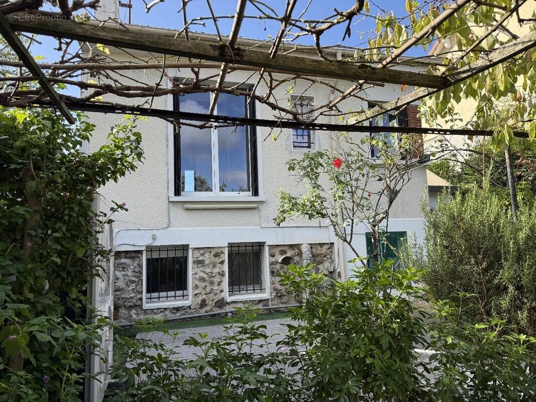 Maison à CHAMPIGNY-SUR-MARNE