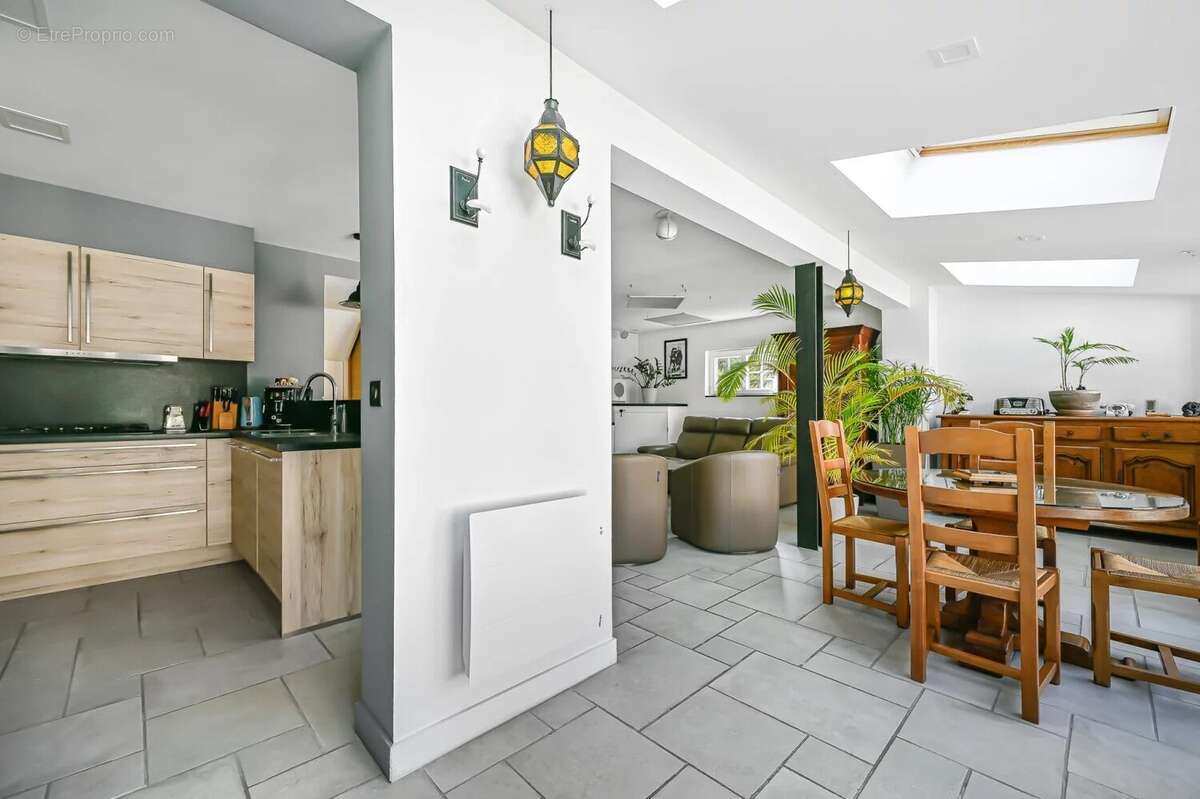 Maison à AULNAY-SOUS-BOIS