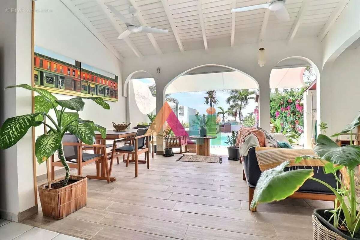 Maison à SAINT-MARTIN