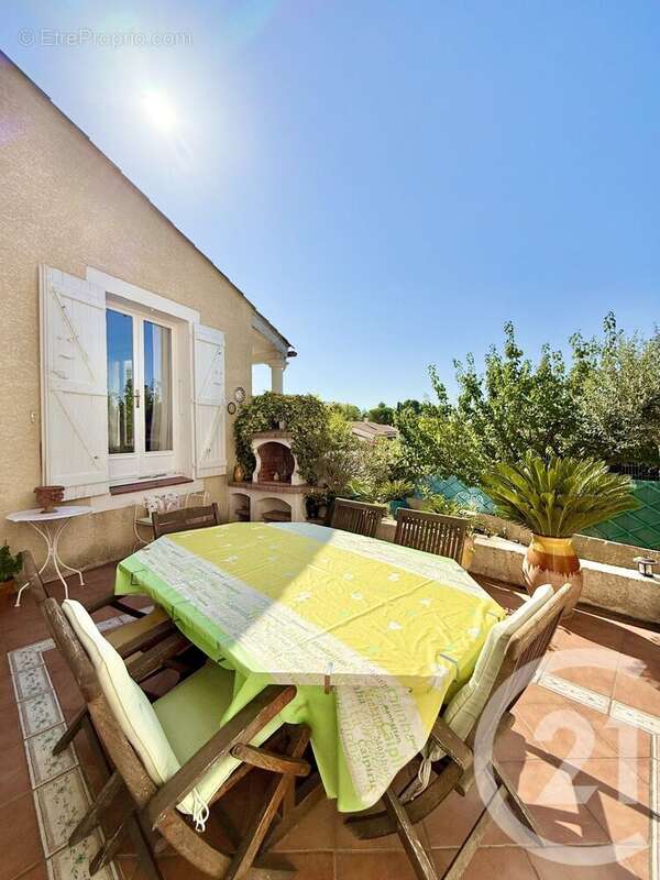 Maison à SAINT-JEAN-DE-VEDAS