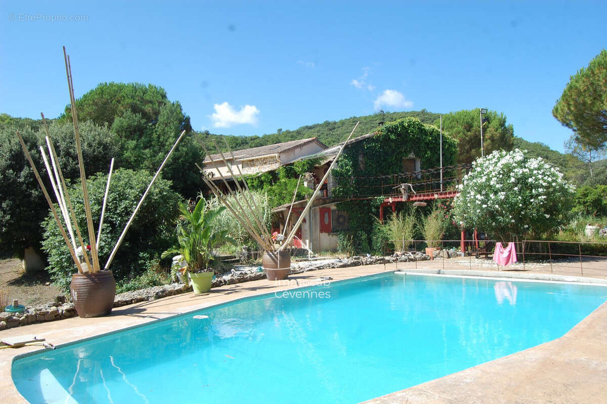 Maison à SAINT-CHRISTOL-LES-ALES