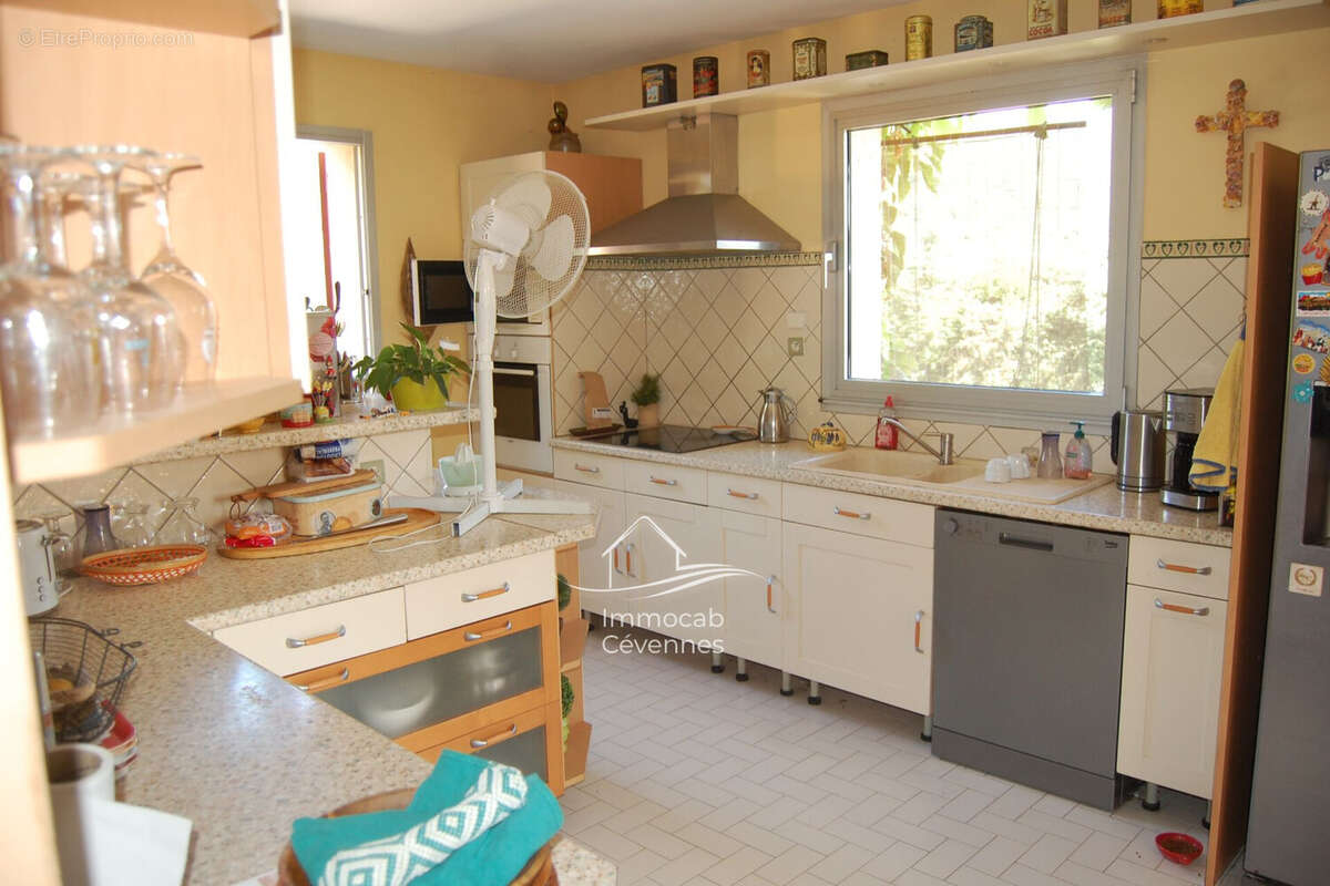 Maison à SAINT-CHRISTOL-LES-ALES