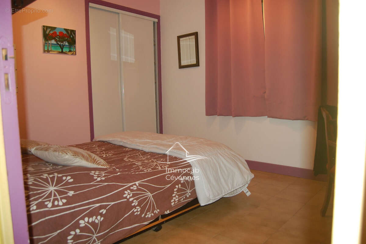 Maison à SAINT-CHRISTOL-LES-ALES