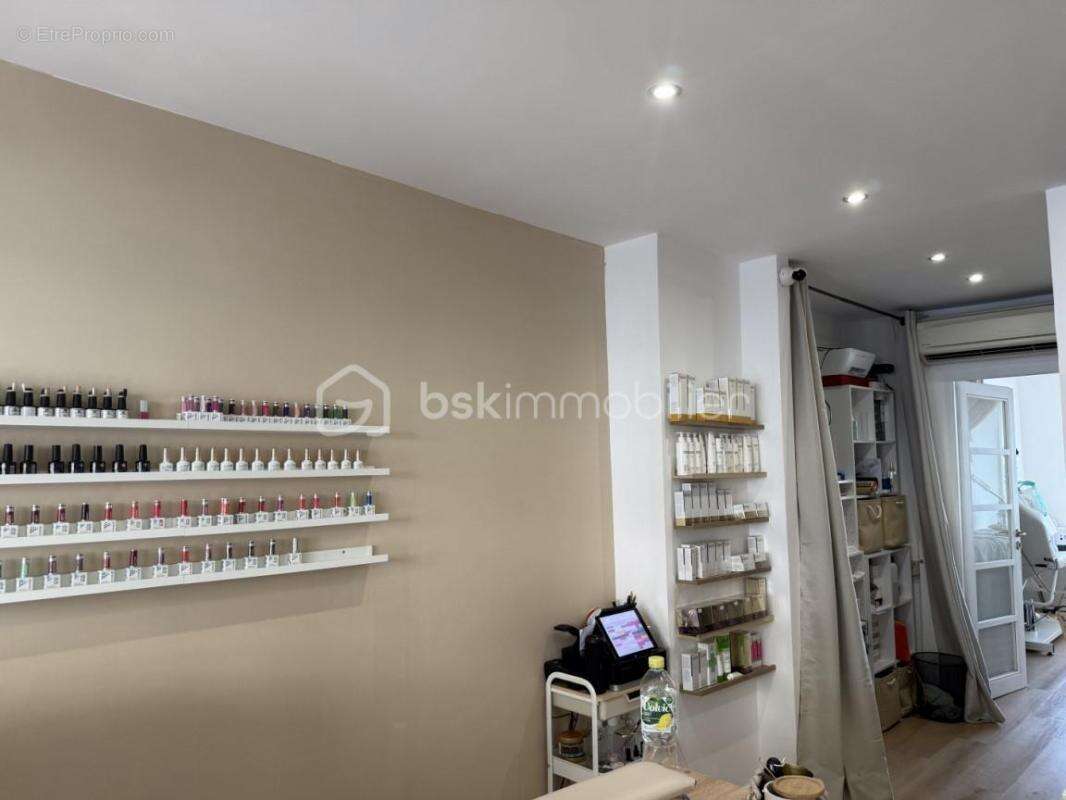 Commerce à CAGNES-SUR-MER