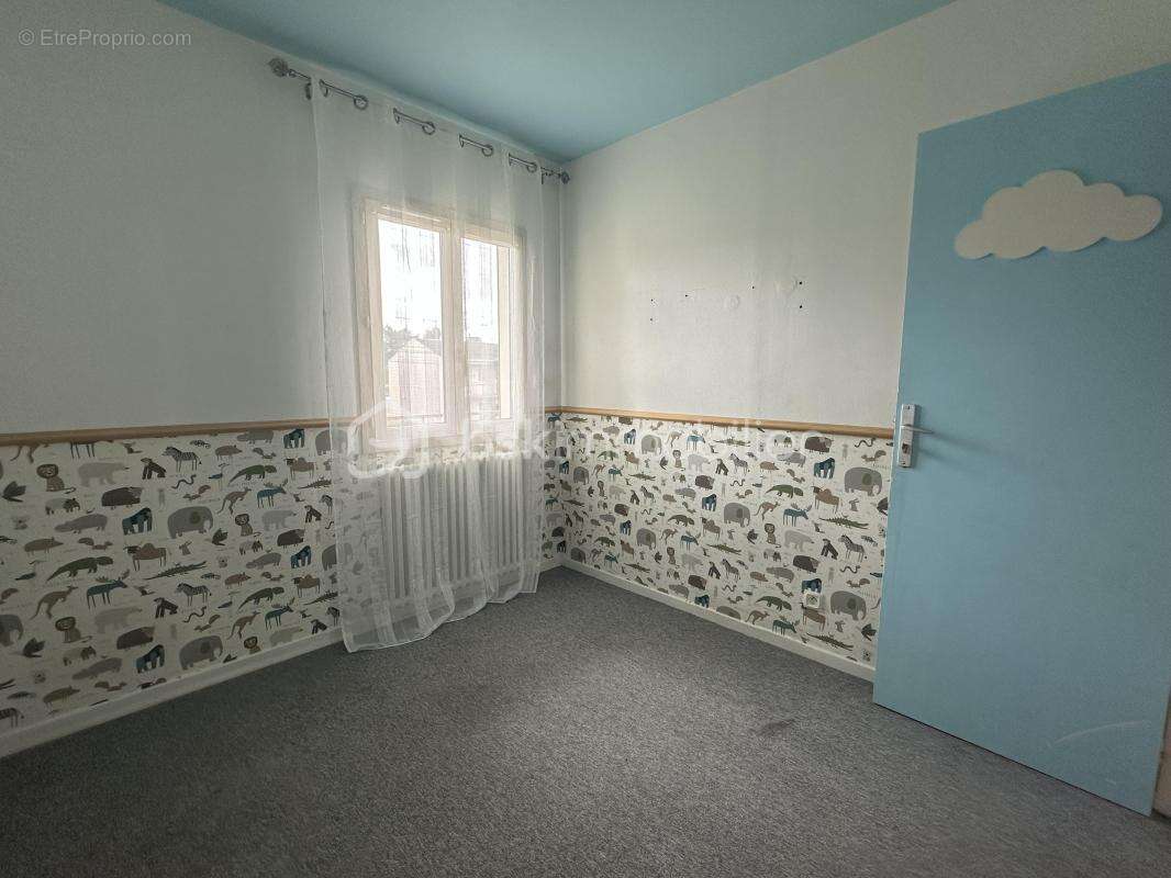 Maison à FLEURY-LES-AUBRAIS